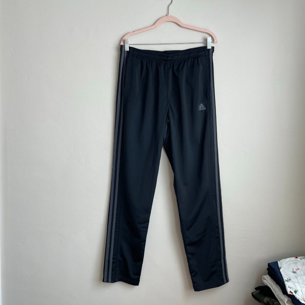 Adidas / Black Sweatpants with Gray Stripes